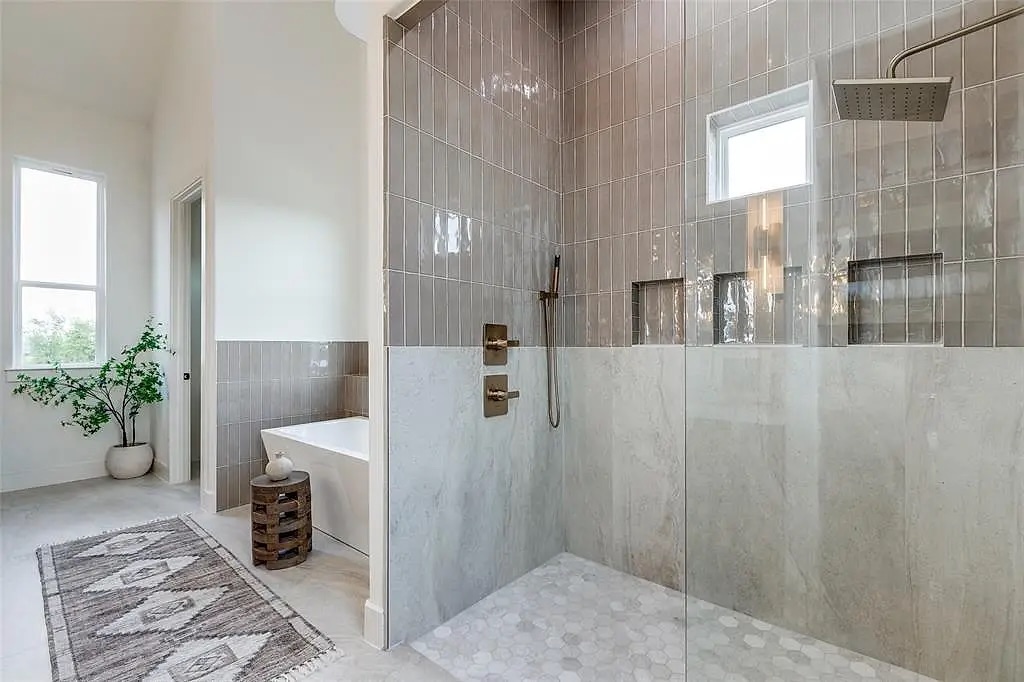 The Morgan primary bath